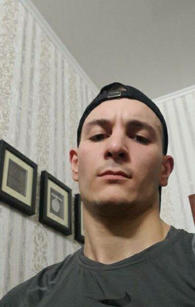 ,   Roman, 28 ,   ,   