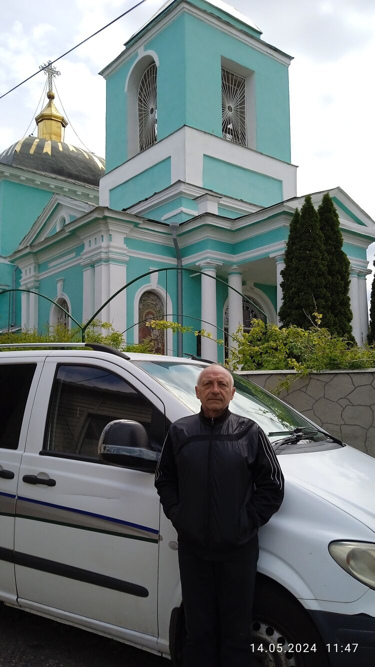  51318614  Alexsandr, 60 ,    