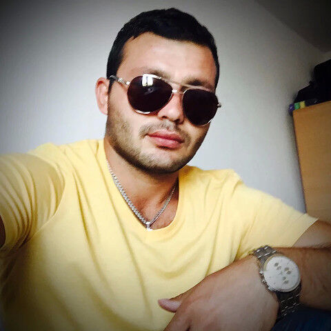  8090974  Rasul, 32 ,    