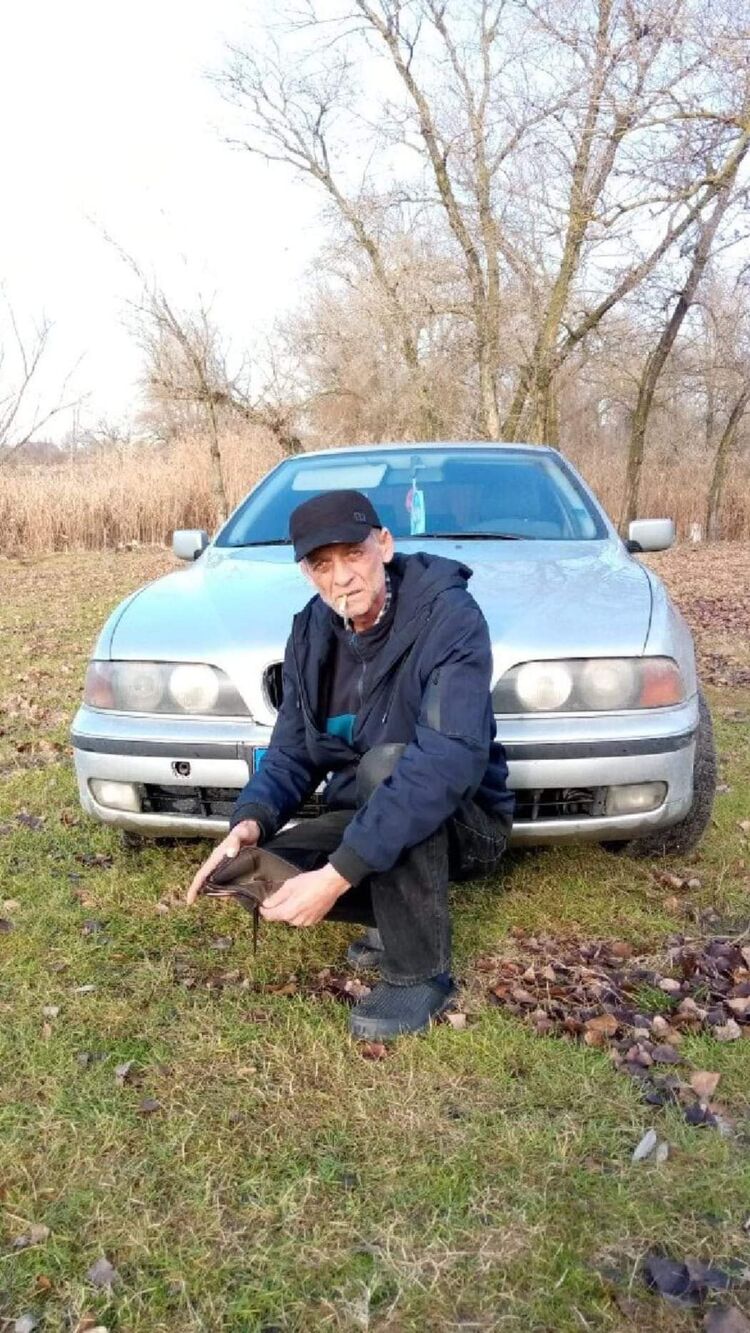  ,   Nikolay, 52 ,   ,   