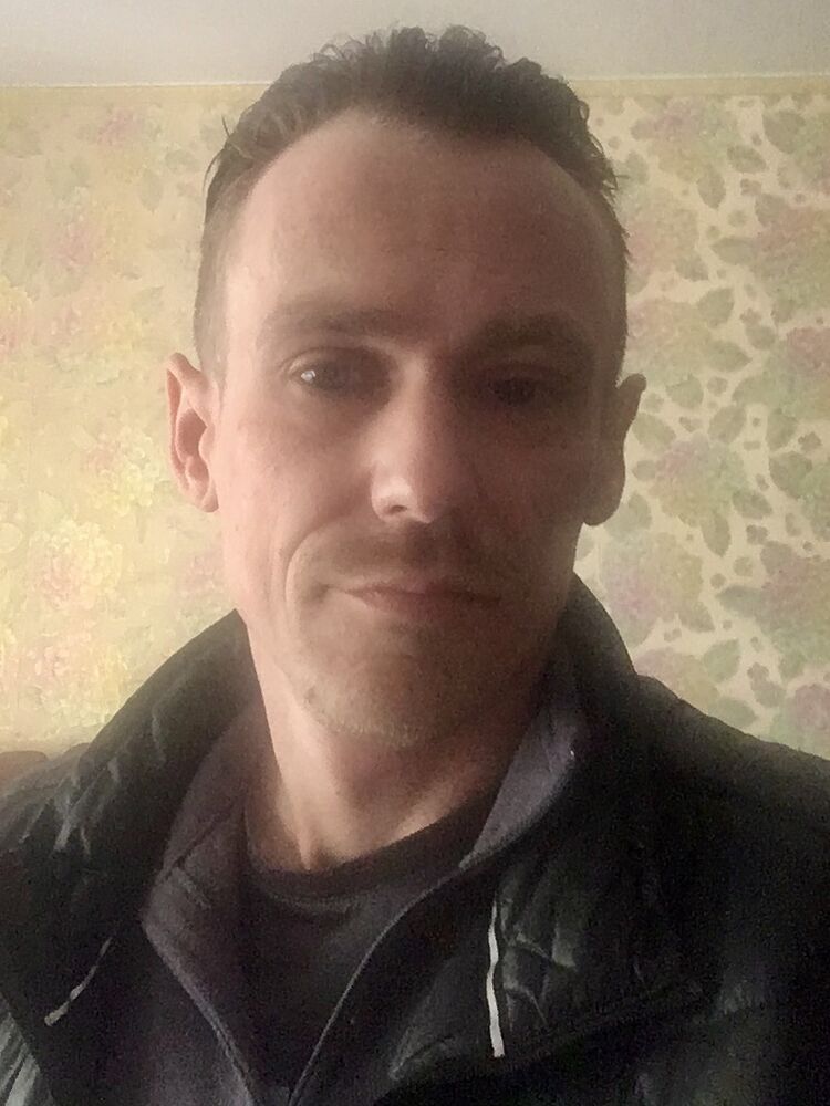  45568084  , 41 ,    -