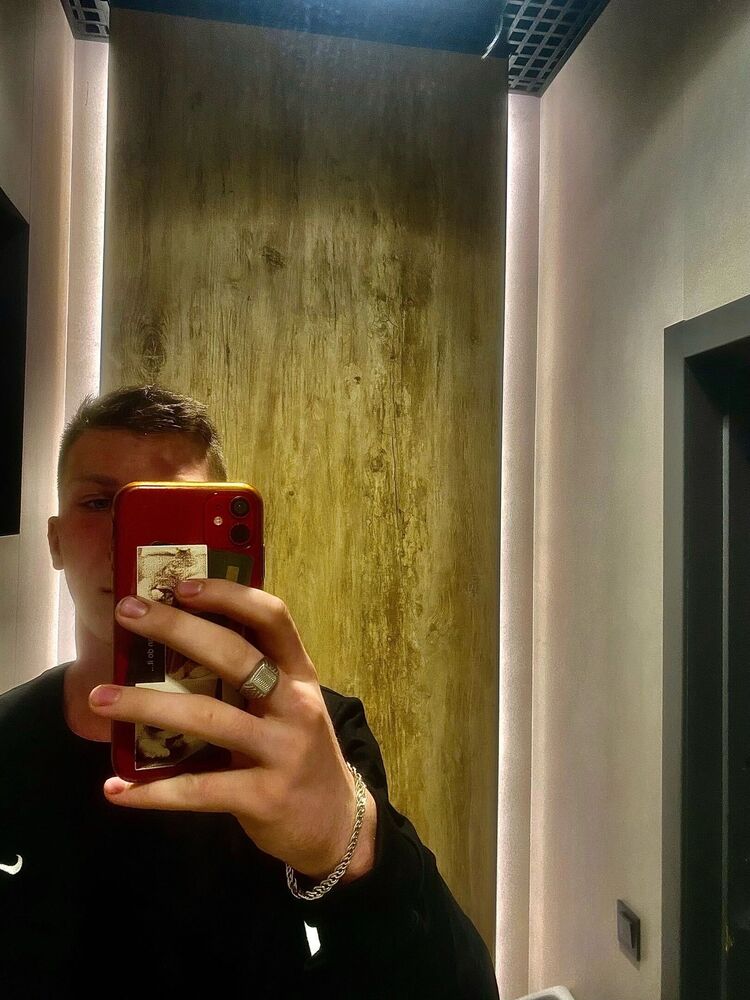 36917534  , 20 ,    