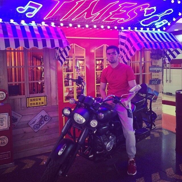 ���� 15853664 ������� AKROM, 34 ����, ���� ���������� � ��������