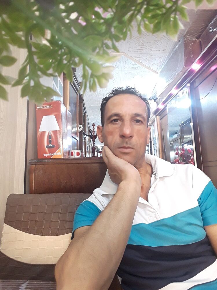  16739354  Mallemkamel, 53 ,    Algiers