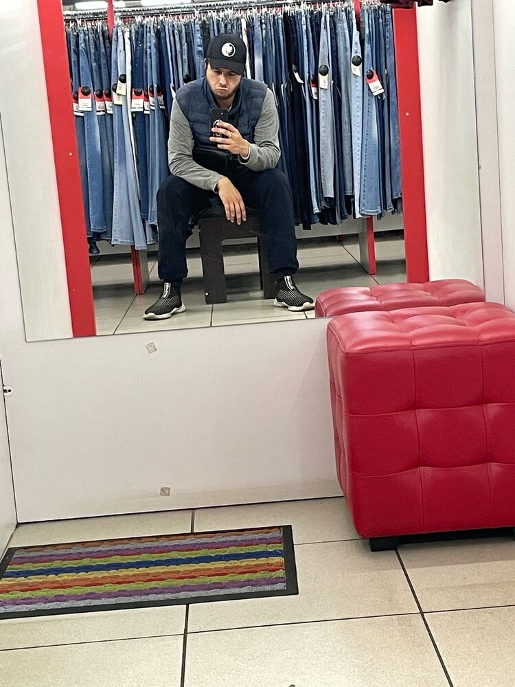  46568324  , 26 ,    