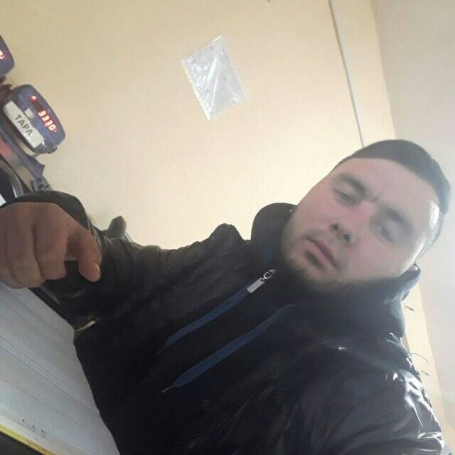  19029744  Shahboz, 31 ,    