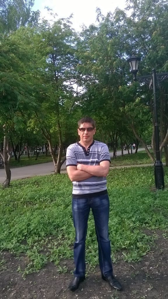  ,   Evgenij, 44 ,   ,   , c 