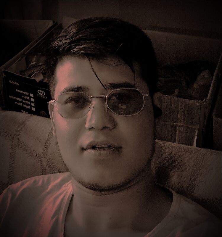  44706084  Adxam, 27 ,    