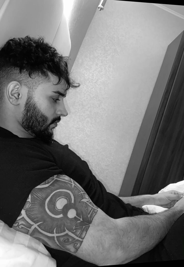  50511394  Mohammed, 24 ,    Praha