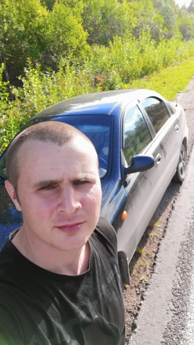  42708774  Vladimir, 36 ,    