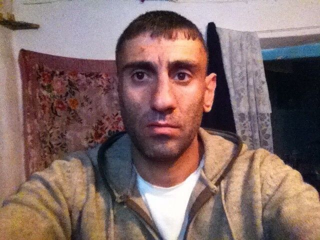  ,   Tahir, 46 ,   ,   , c , 