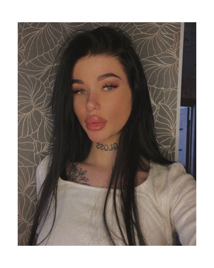  ,   Alina, 20 ,  