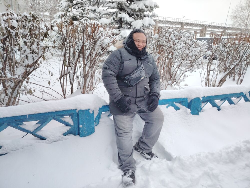  ,   Marlon, 43 ,   ,   