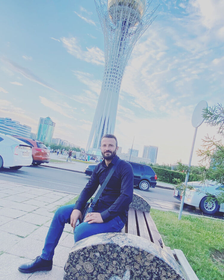  ,   Mansur, 34 ,   ,   