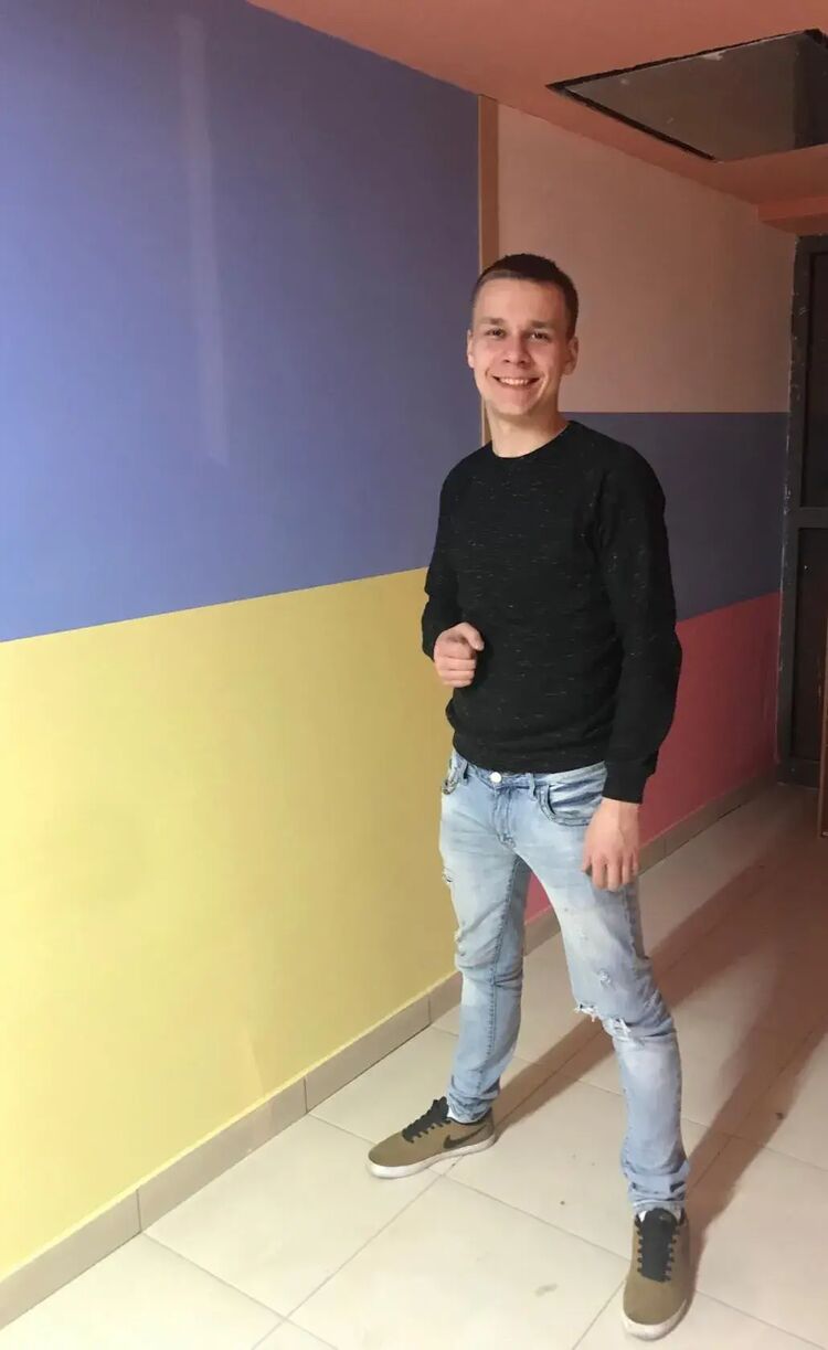 48820174  , 30 ,    