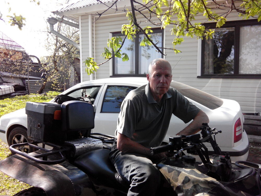  12388294  Anatoli, 65 ,    
