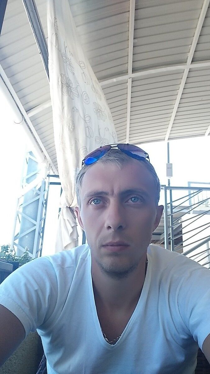  7998154  , 39 ,    
