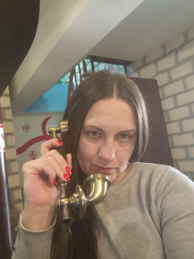  --,   Viktory, 43 ,   