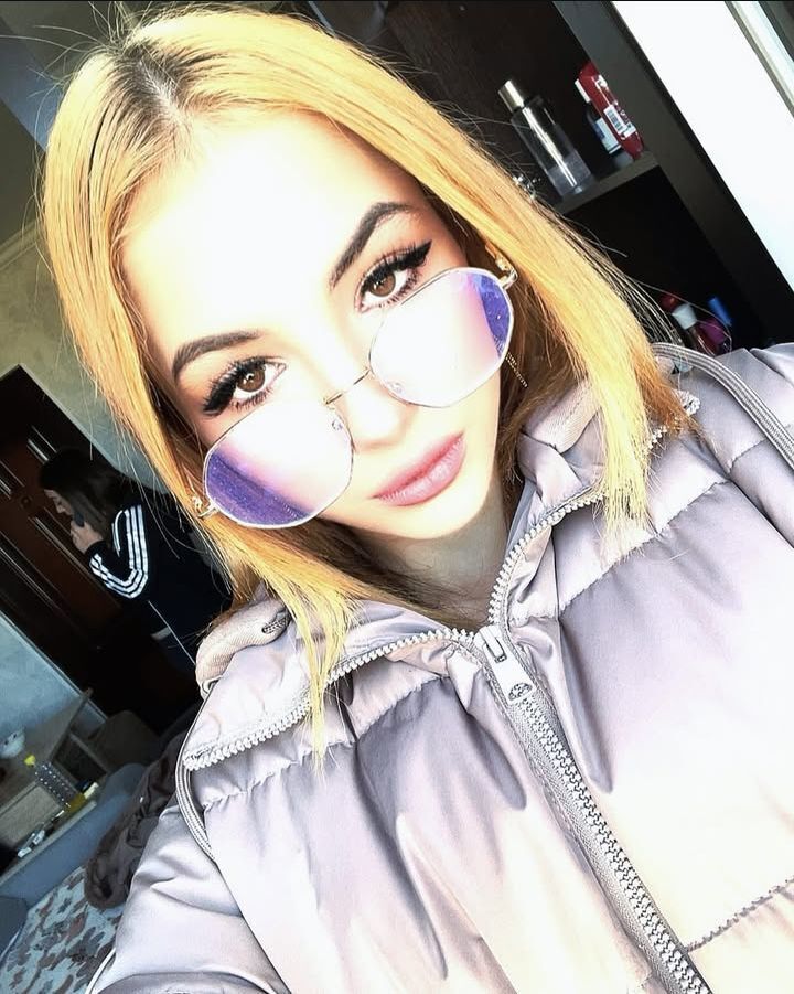  54726984  Olga, 21 ,    