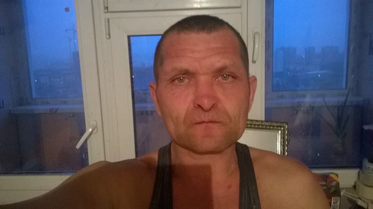 ,   Yurij, 49 ,     , c 
