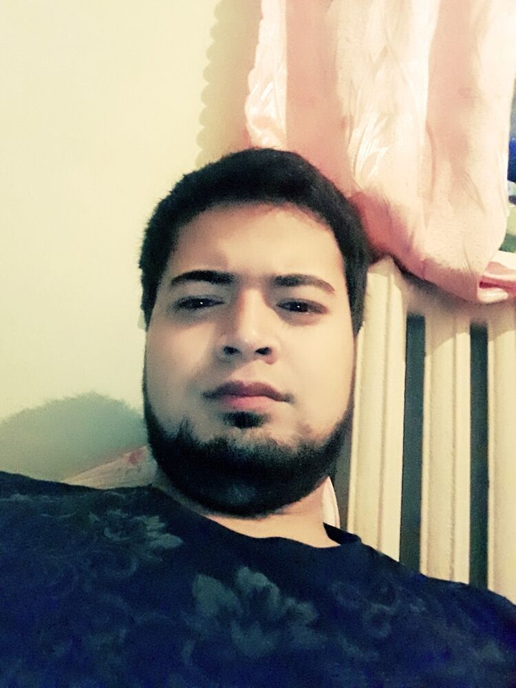  -,   , 32 ,  