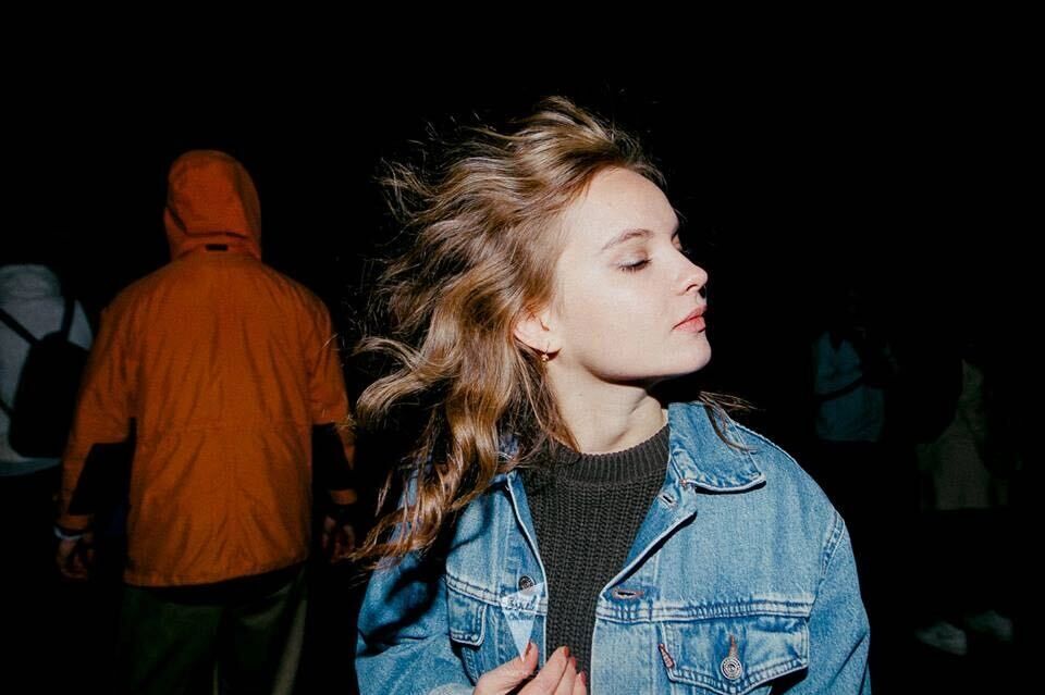  -,   , 24 ,   ,   