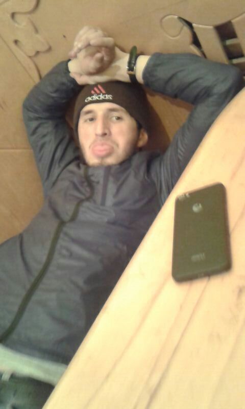  ,   Idris, 36 ,   ,   , c 