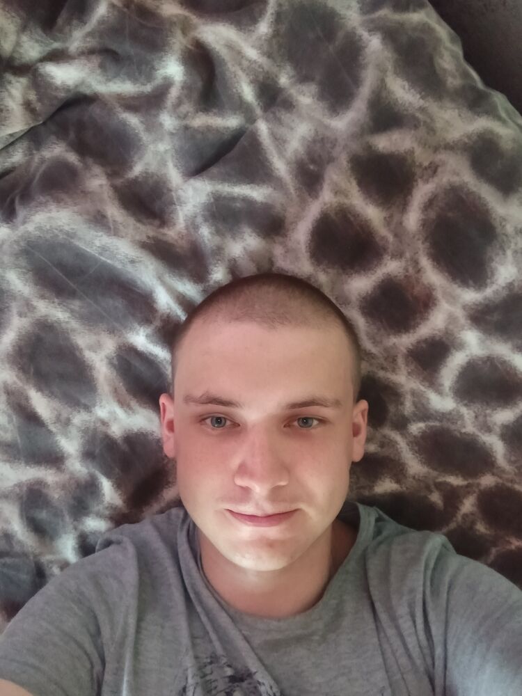  44054324  , 22 ,    