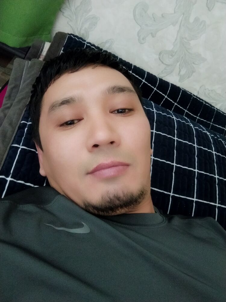  28277124  Umar, 44 ,    
