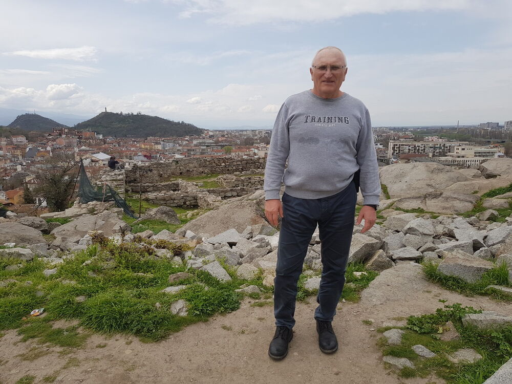  14212134  Michael, 64 ,    Rishon Leziyyon