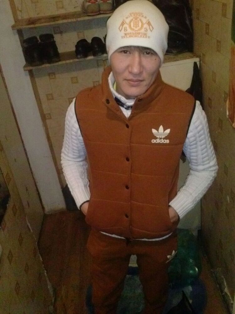  -,   , 32 ,   
