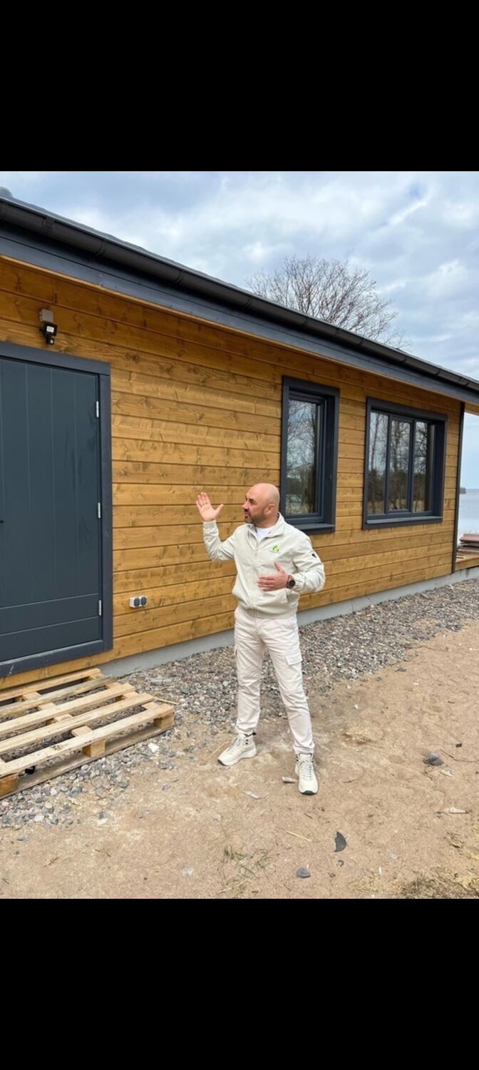  54751424  VaZo, 37 ,    