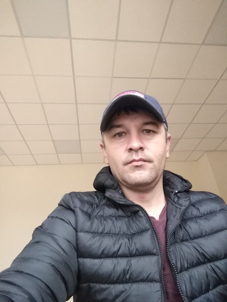  21676354  , 40 ,    