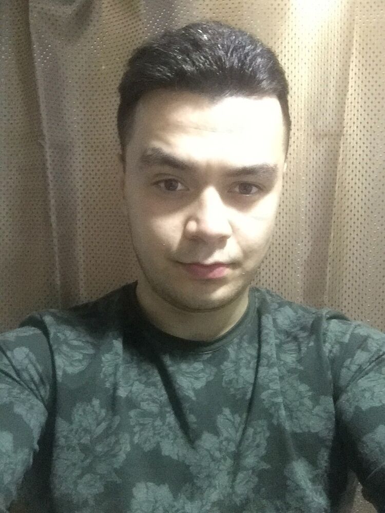  ,   Sheroz, 29 ,   