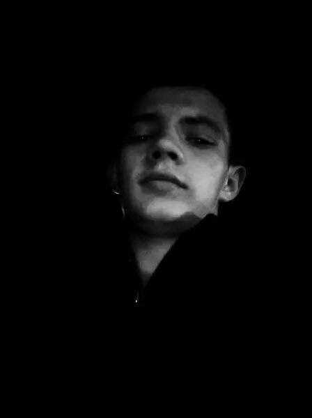 ,   Artem, 23 ,   ,   , c , 