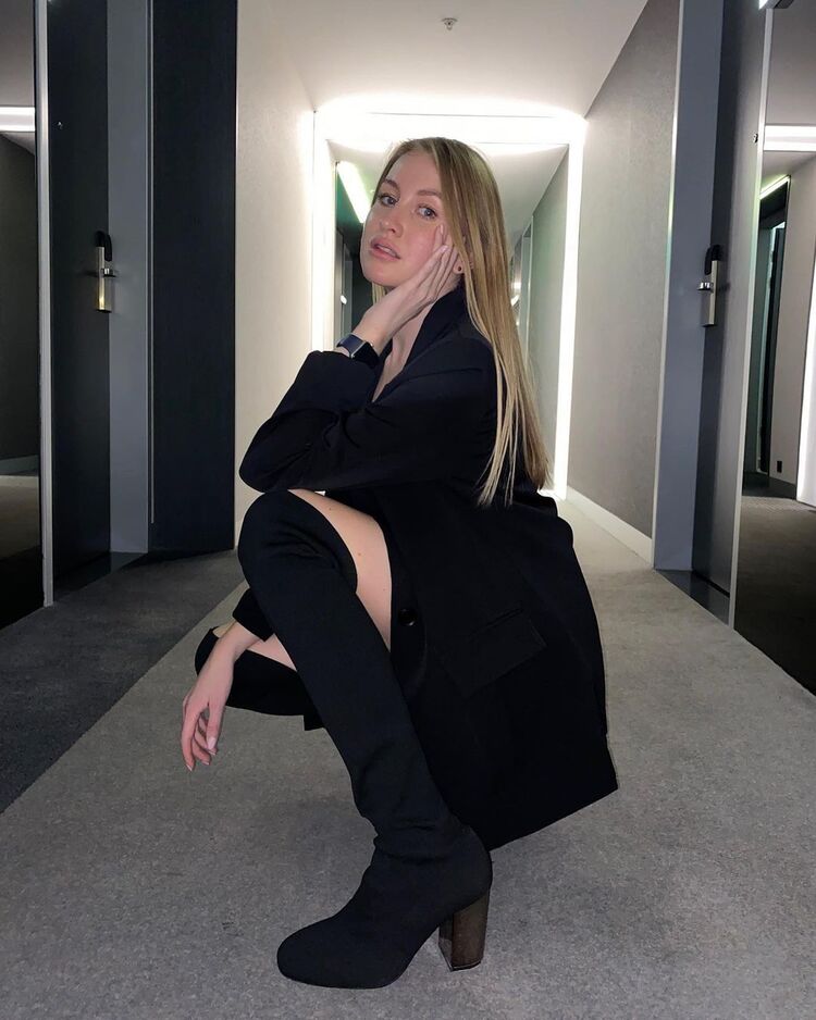 ���� 38296554 ������� �������, 32 ����, ���� ���������� � ����������