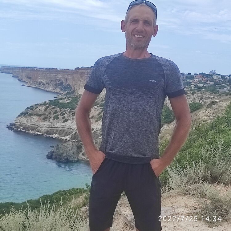  29166994  Veterok, 42 ,    