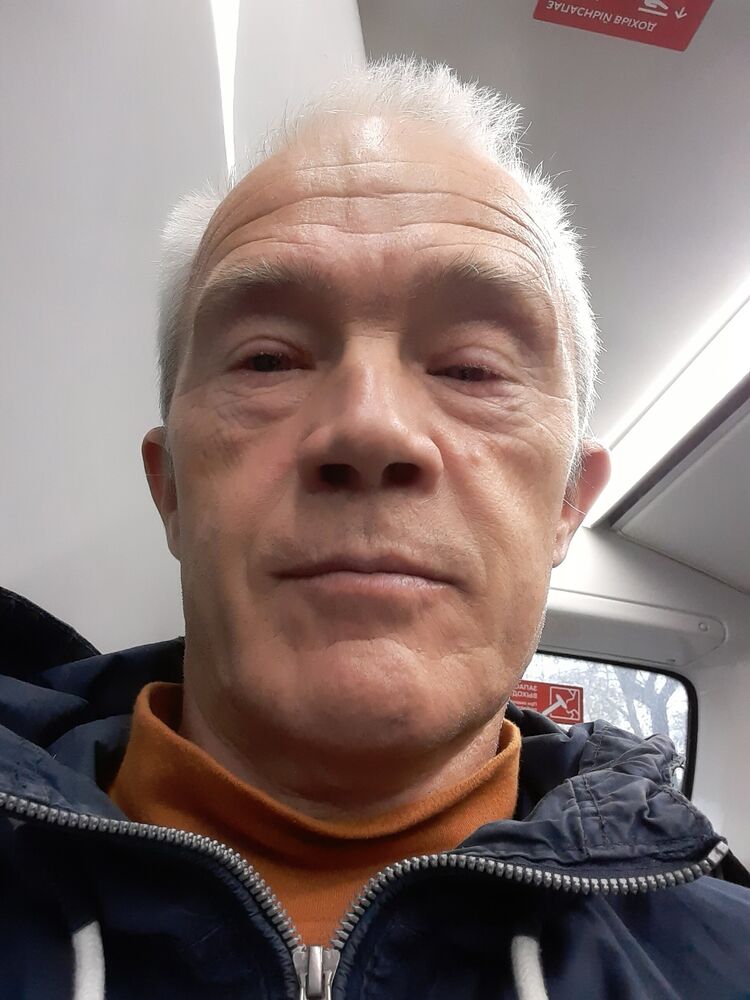  48786424  , 66 ,    