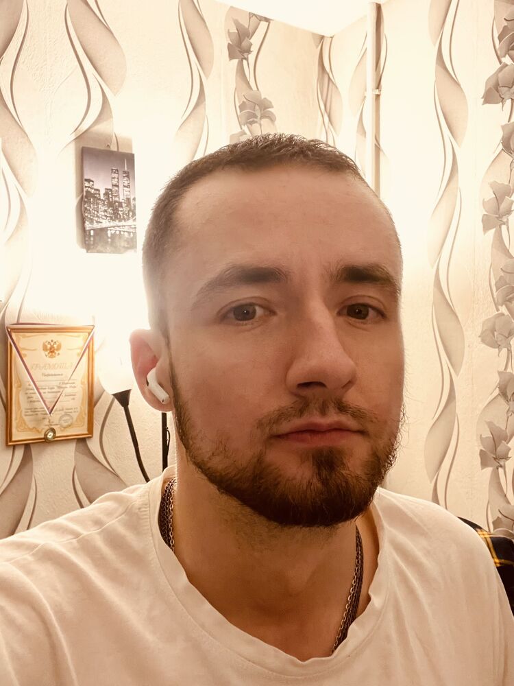  30222944  , 33 ,    -