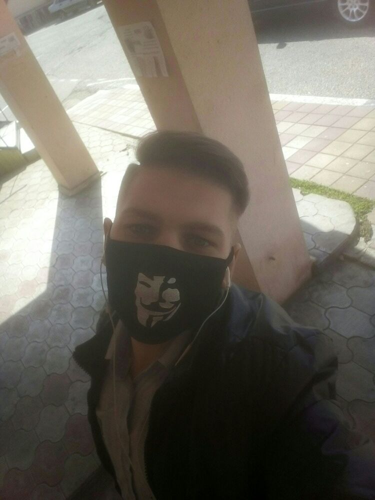  24080754  , 22 ,    