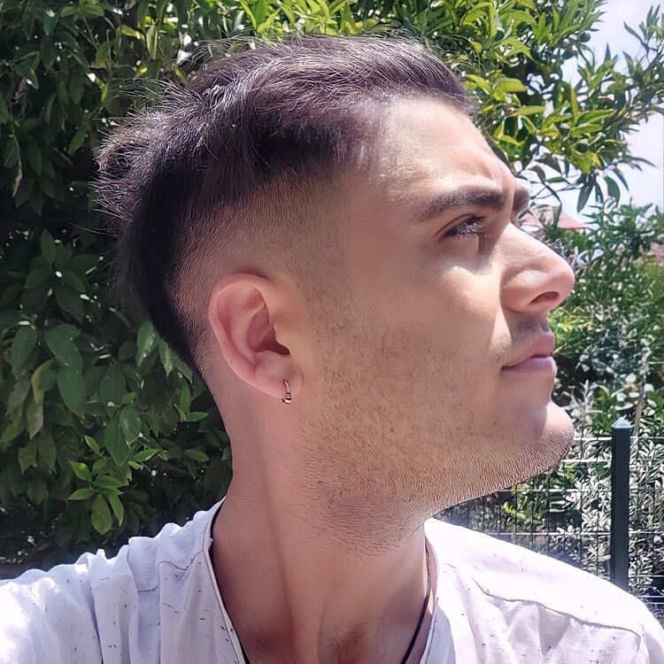  27209804  Ozan, 31 ,    
