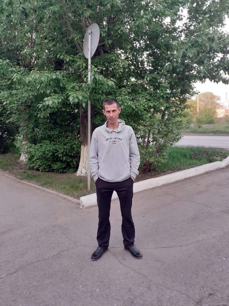  46990694  , 42 ,    