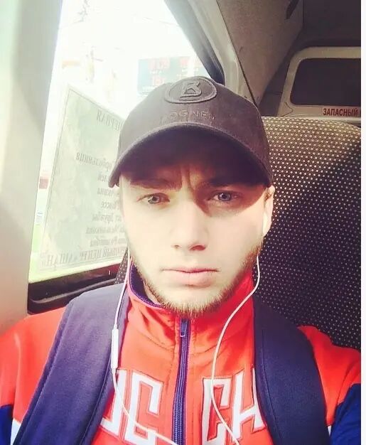  46595714  Rustam, 30 ,    