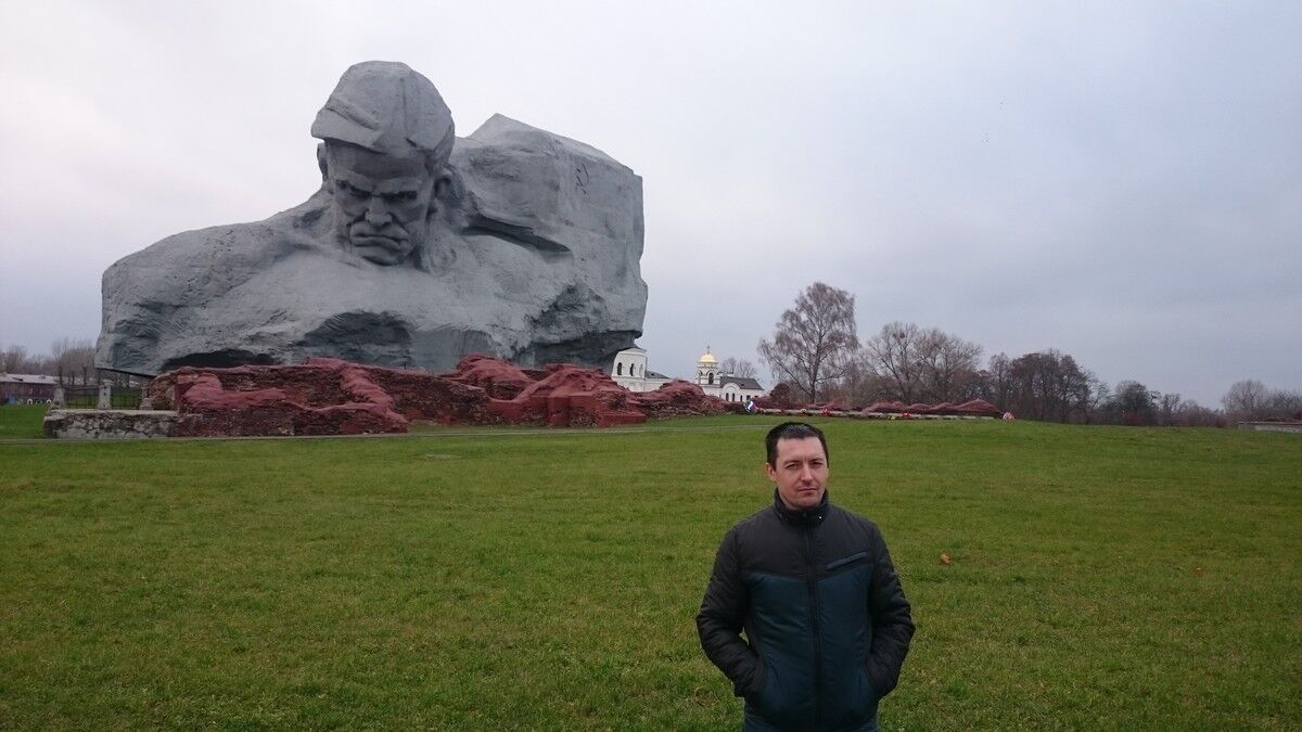  ,   Coyot, 44 ,   
