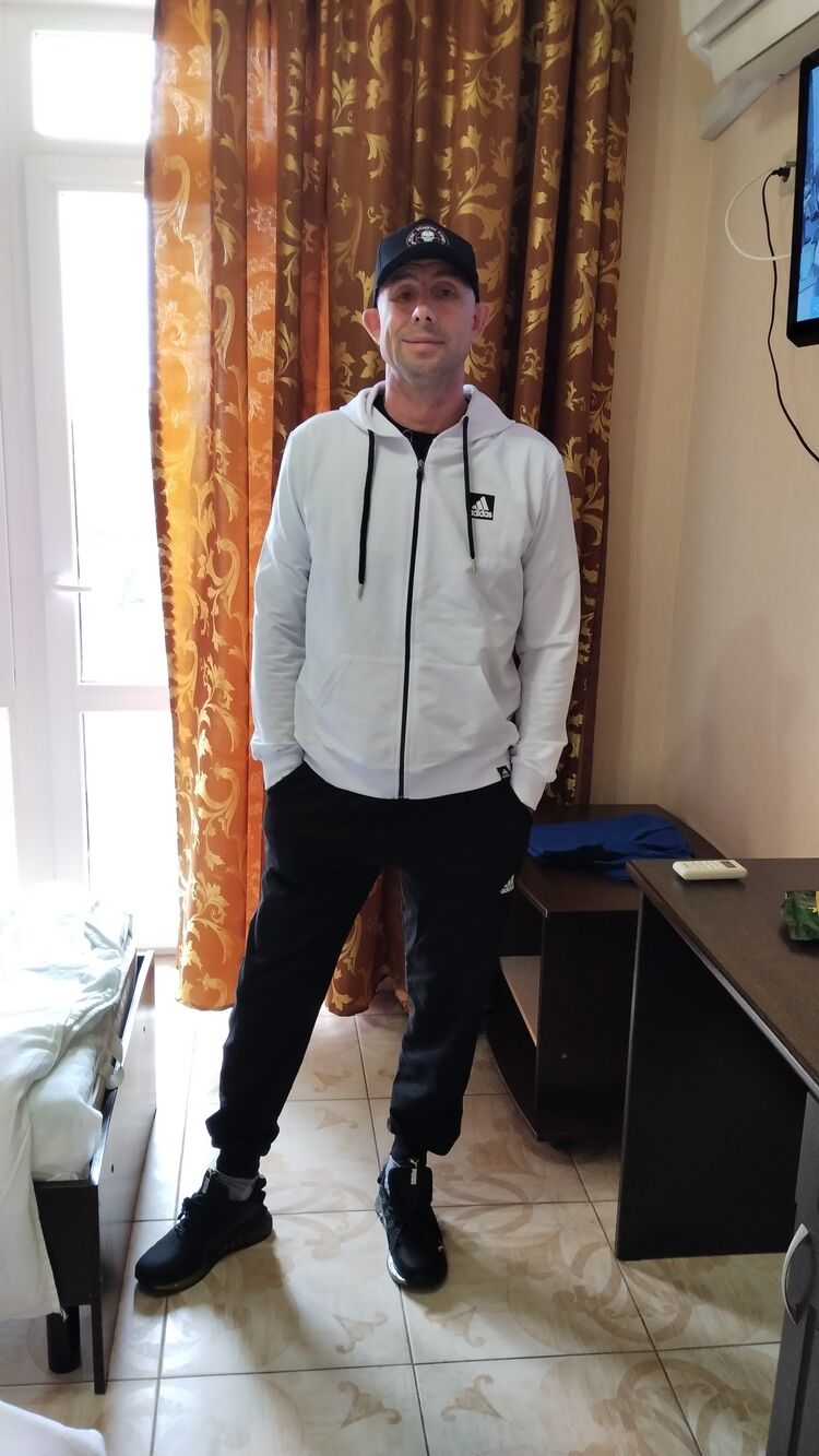  ,   Ivan, 50 ,   ,   , c , 