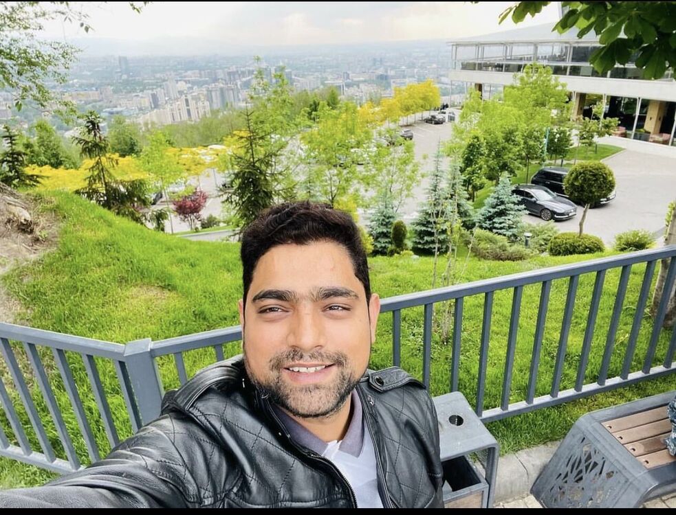  ,   Aashish, 34 ,   ,   