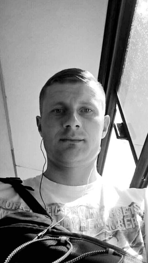 ���� 21671944 ������� �����, 37 ���, ���� ���������� � ������