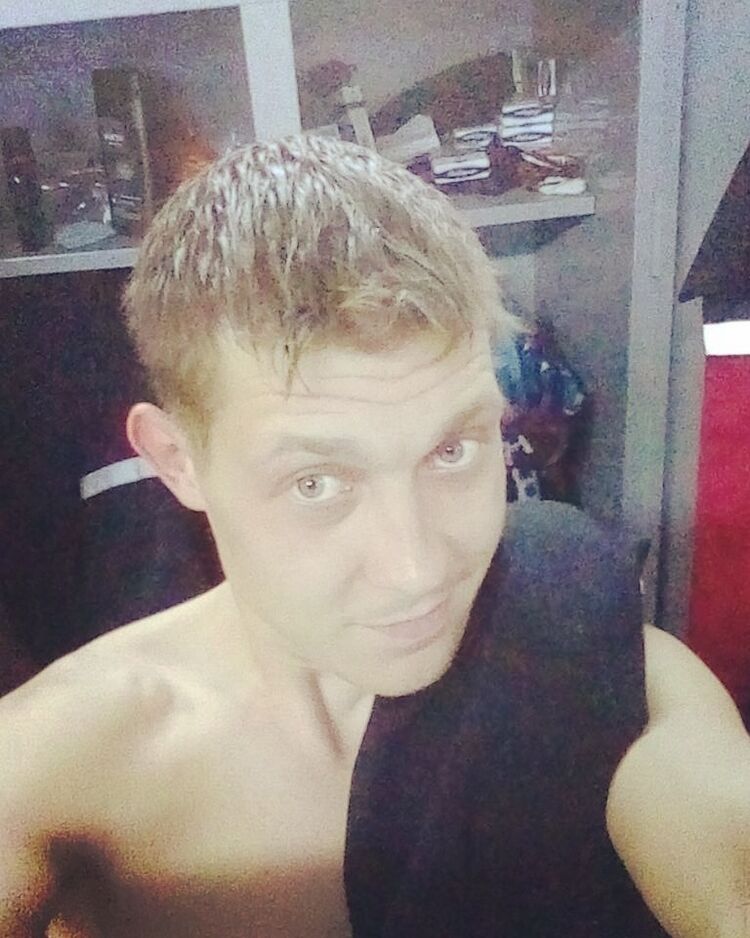  12864834  , 35 ,    