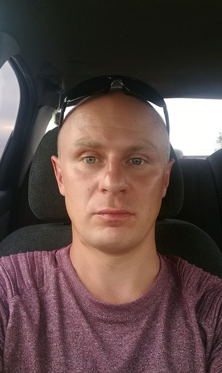  28085764  , 40 ,    