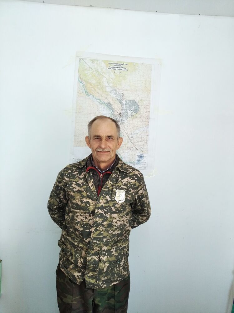 25717704  , 60 ,    